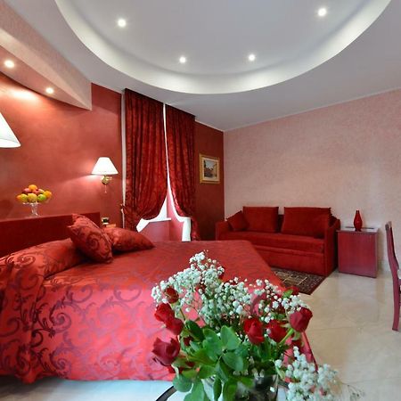 Fabio Dei Velapazza Guesthouse Rome Bagian luar foto