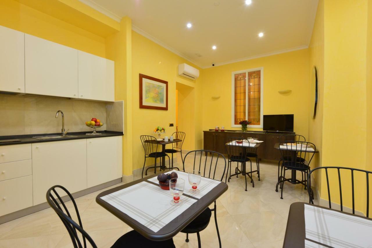 Fabio Dei Velapazza Guesthouse Rome Bagian luar foto